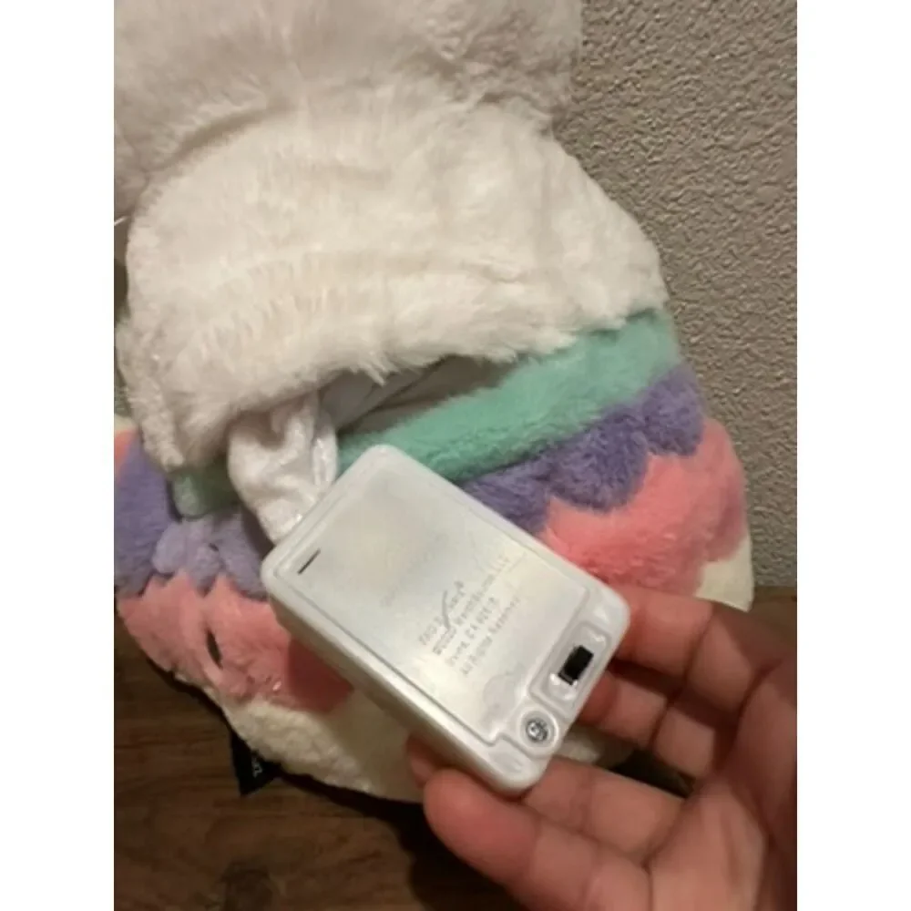 NWOT FAO Schwarz's Glow Brights Meowmaid Plush